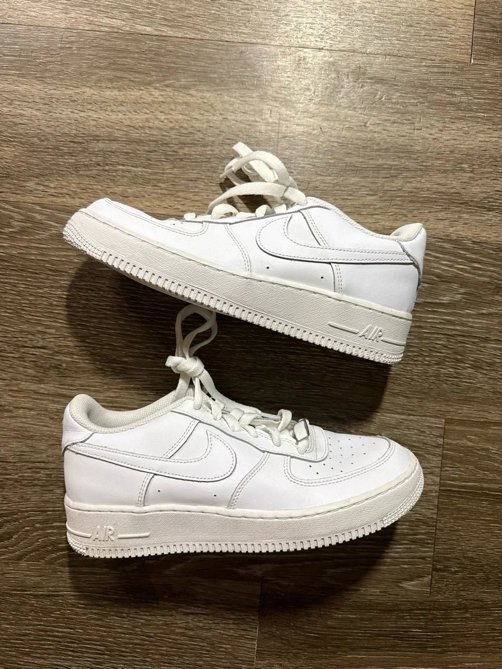 Nike Air Force 1 LE Big Kids’ Shoes White